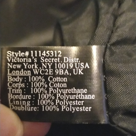 BNWOT Victoria's Secret Black With Sequins Tote & Wristlet Set - Picture 12 of 17